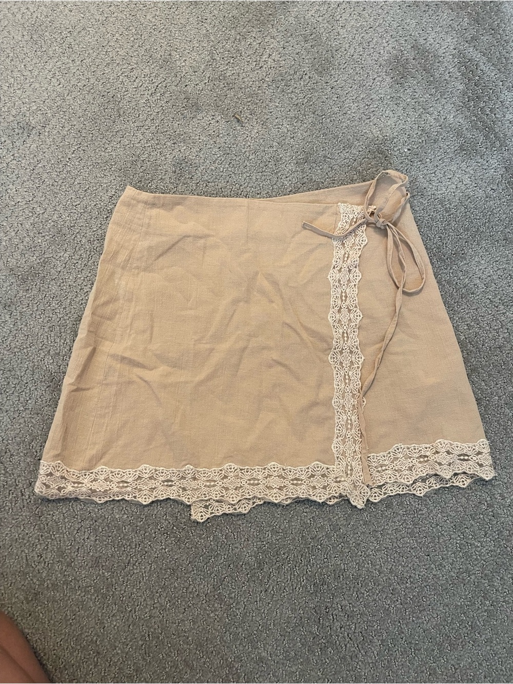 Zara Beige Lace-Trim Mini Wrap Skirt